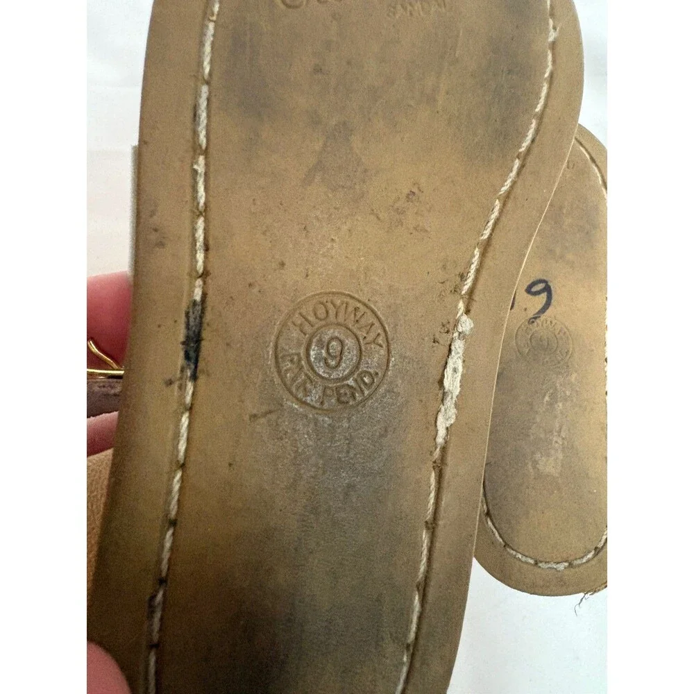 Original/Authentic Salt Water Sandals by Hoy Kid Size 9 Gold